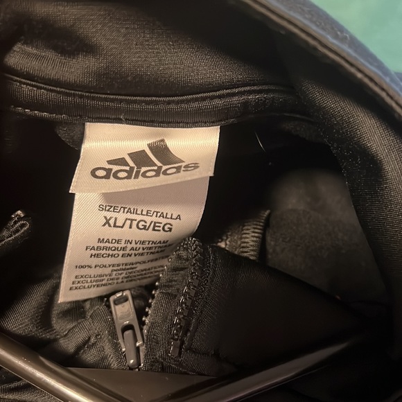 Adidas original track jacket - Picture 2 of 3